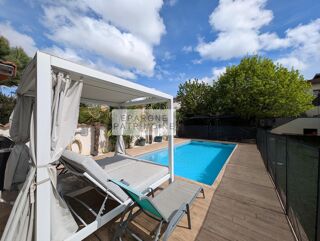  Maison à vendre 270 m²