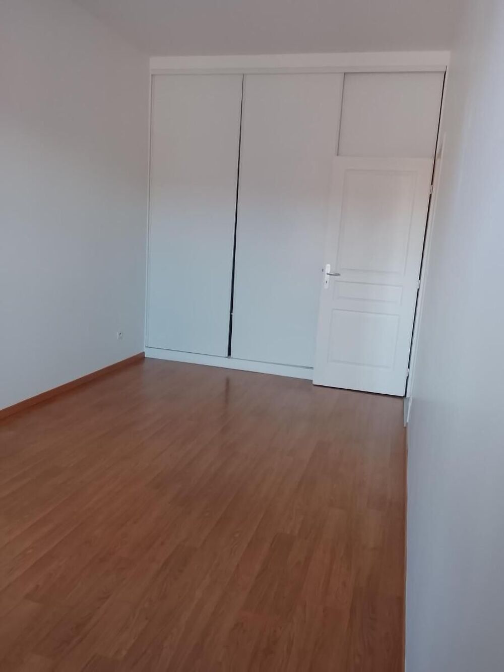 Location Appartement Location Appartement 84 m² à Montluel 799 ¤ CC /mois Montluel