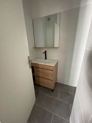  Appartement à louer 3 pièces 69 m²