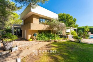  Maison à vendre 8 pièces 320 m²