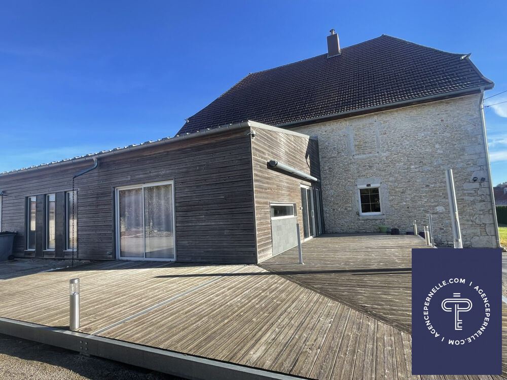 � vendre  Maison Saint-Julien-l�s-Russey (25210)