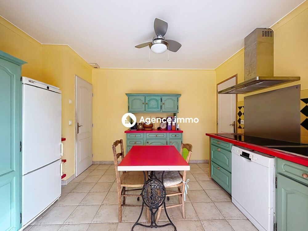 Vente Maison Maison 5 pièces Besse-sur-Issole Besse-sur-issole