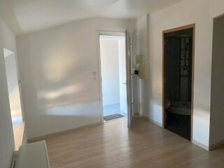  Appartement à louer 1 pièce 21 m²