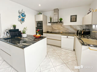  Maison à vendre 8 pièces 245 m²