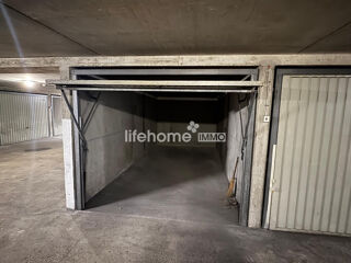  Parking / Garage à vendre 13 m²