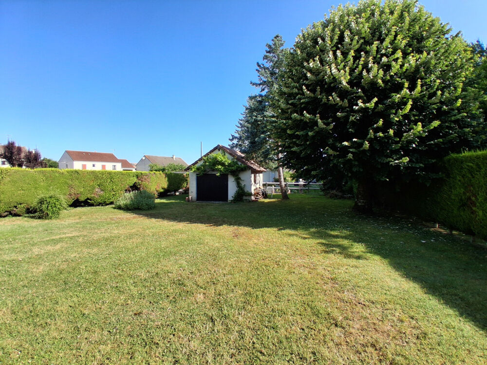 Pavillon avec garage, jardin clos et arboré