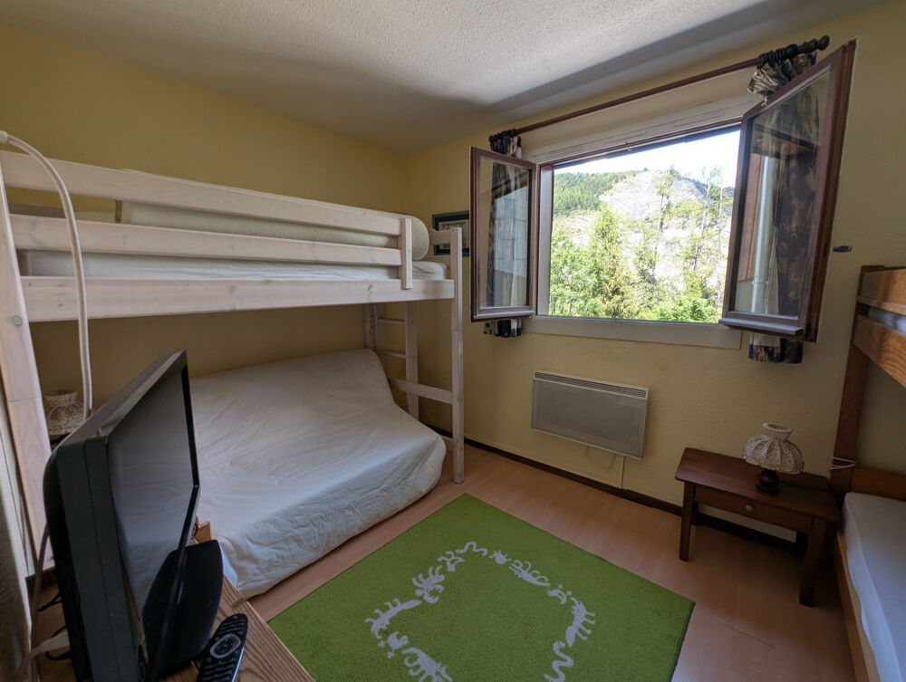 Appartement traversant au Seignus