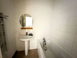  Immeuble à vendre 2 pièces 108 m²