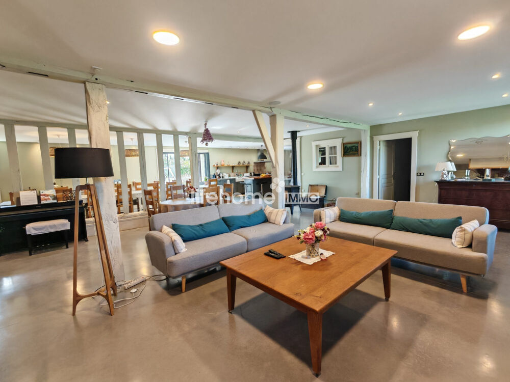 Magnifique longère rénovée de 280m²
