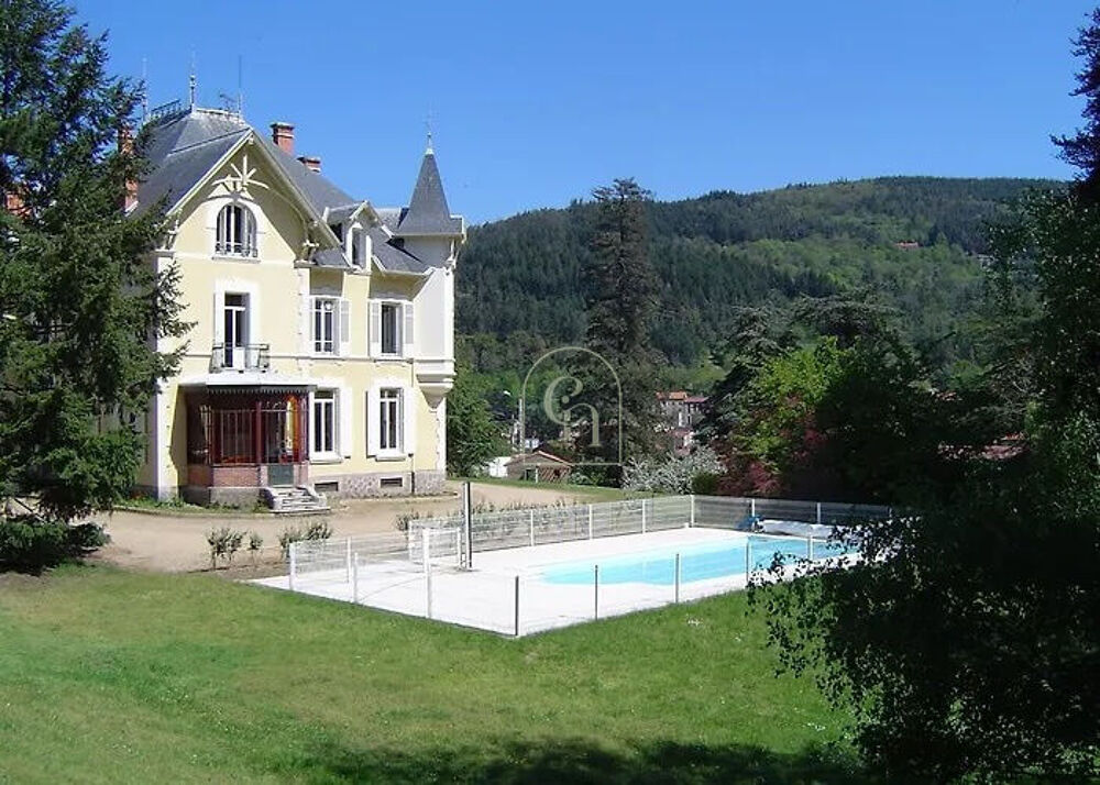 Vente Propriété/Château Château à Saint-Julien-Molin-Molette - 585m2 Saint-julien-molin-molette
