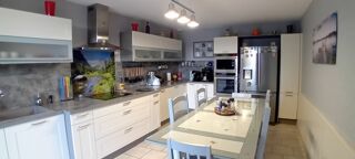  Maison à vendre 8 pièces 220 m²