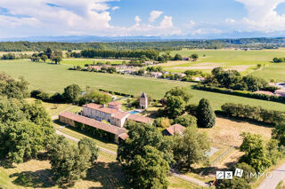  Propriété/château à vendre 12 pièces 520 m²