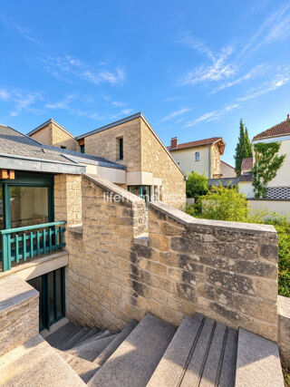  Maison à vendre 7 pièces 320 m²