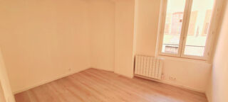  Appartement à louer 3 pièces 61 m²