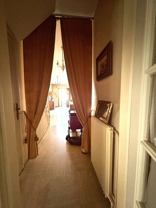 Maison à vendre 8 pièces 241 m²