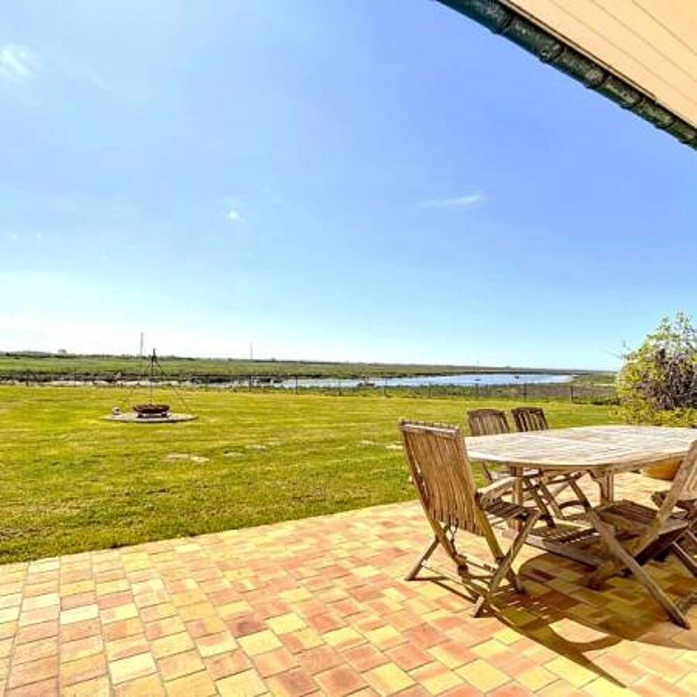 HGU 1236 Propriété de caractère sur 3 hectares avec étang et accès Baie d?Authie