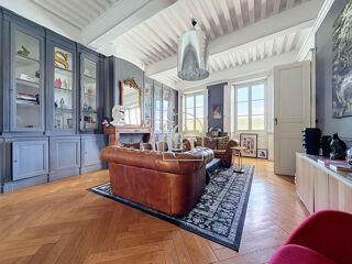  Appartement à vendre 8 pièces 252 m²