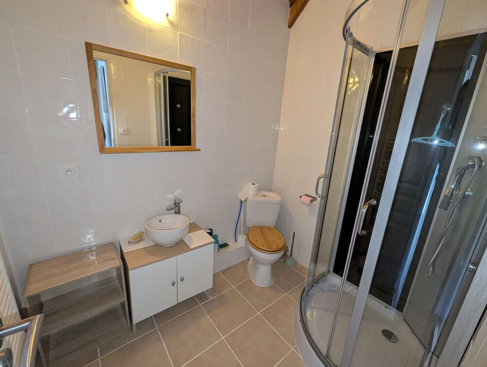 Location Appartement Duplex T4 lumineux avec balcons et parking privatif Beauvezer