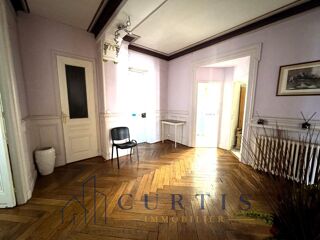  Appartement à vendre 5 pièces 149 m²