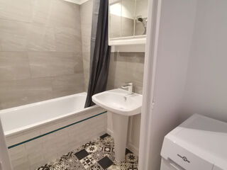  Appartement à louer 2 pièces 45 m²