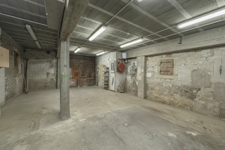  Vente / Local Commercial - 290 m² Saint-Égrève (38120)