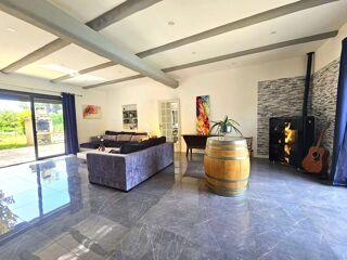  Maison � vendre 8 pi�ces 230 m�