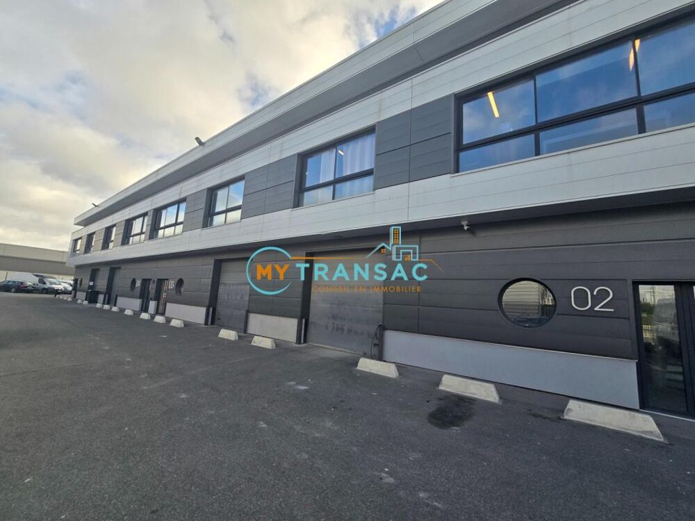   My Transac vous propose à la location une surface de 226m² de locaux d'activités et bureaux situés à PAVILLONS SOUS BOIS 93 