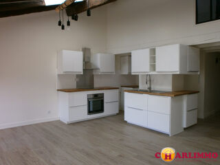  Appartement à louer 2 pièces 50 m²