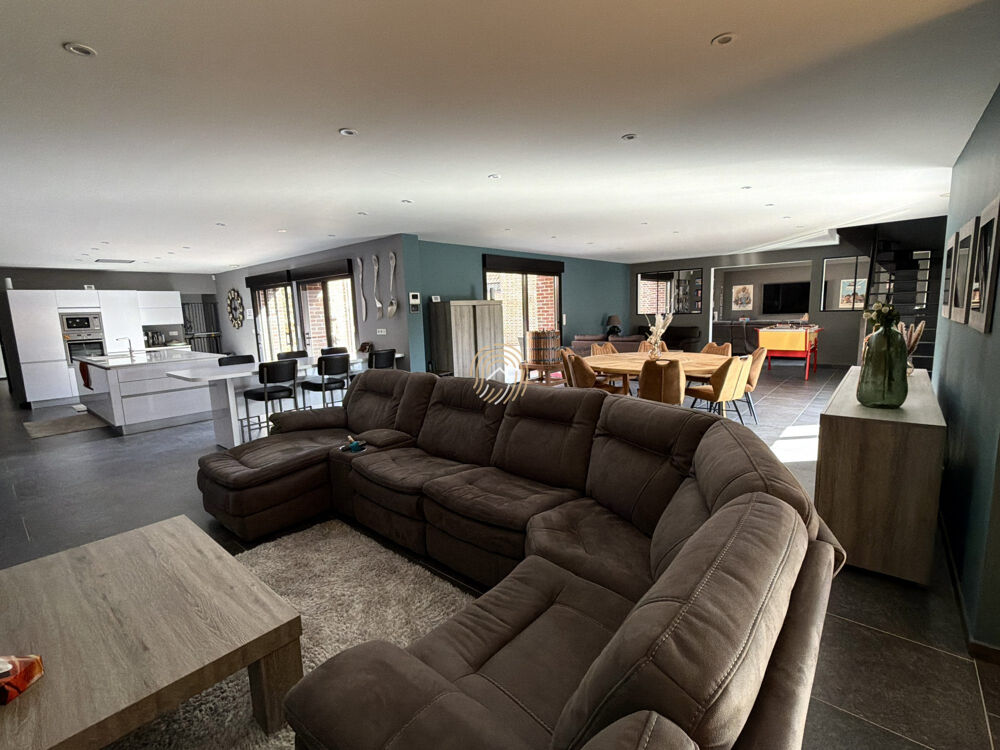 à vendre  Villa Fenain (59179)
