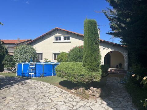   Maison Maison - 7 pièce(s) - 137 m²
