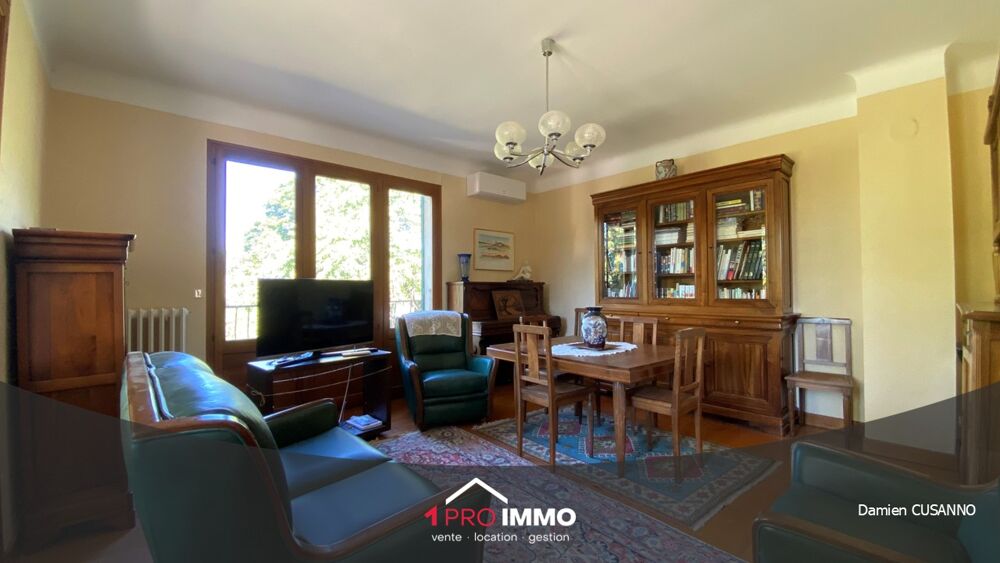 vente Maison - 9 pièce(s) - 221 m² Saint-Égrève (38120)