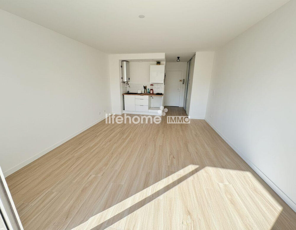 Très beau Studio de 26m2-'Vente aux enchères interactives'