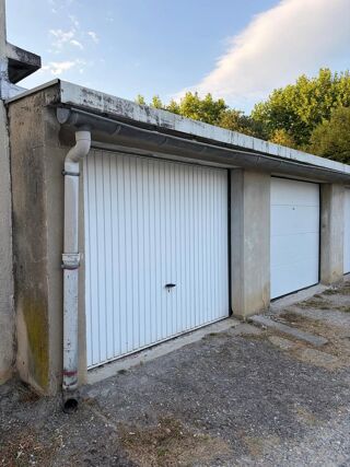 vente Parking / Garage - 1 pièce(s) - 16 m² Romans-sur-Isère (26100)