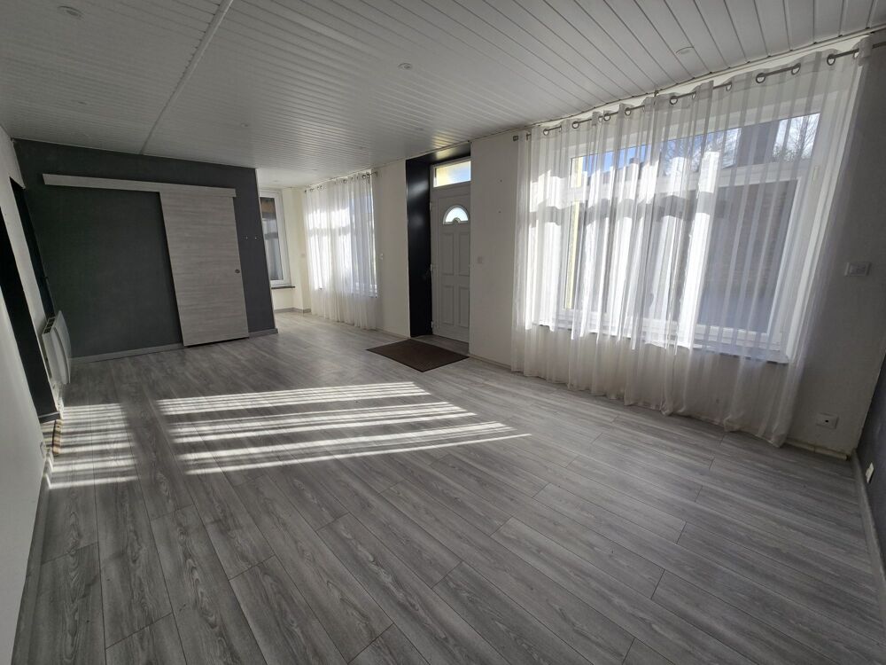 Maison 4 pièces rénovée en centre-bourg
