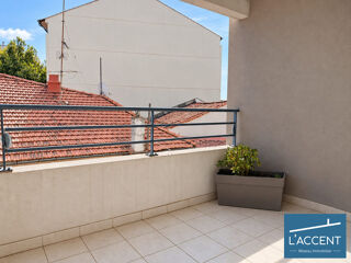  Appartement à vendre 2 pièces 49 m² Nîmes