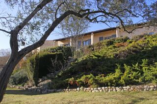  Maison � vendre 7 pi�ces 250 m�