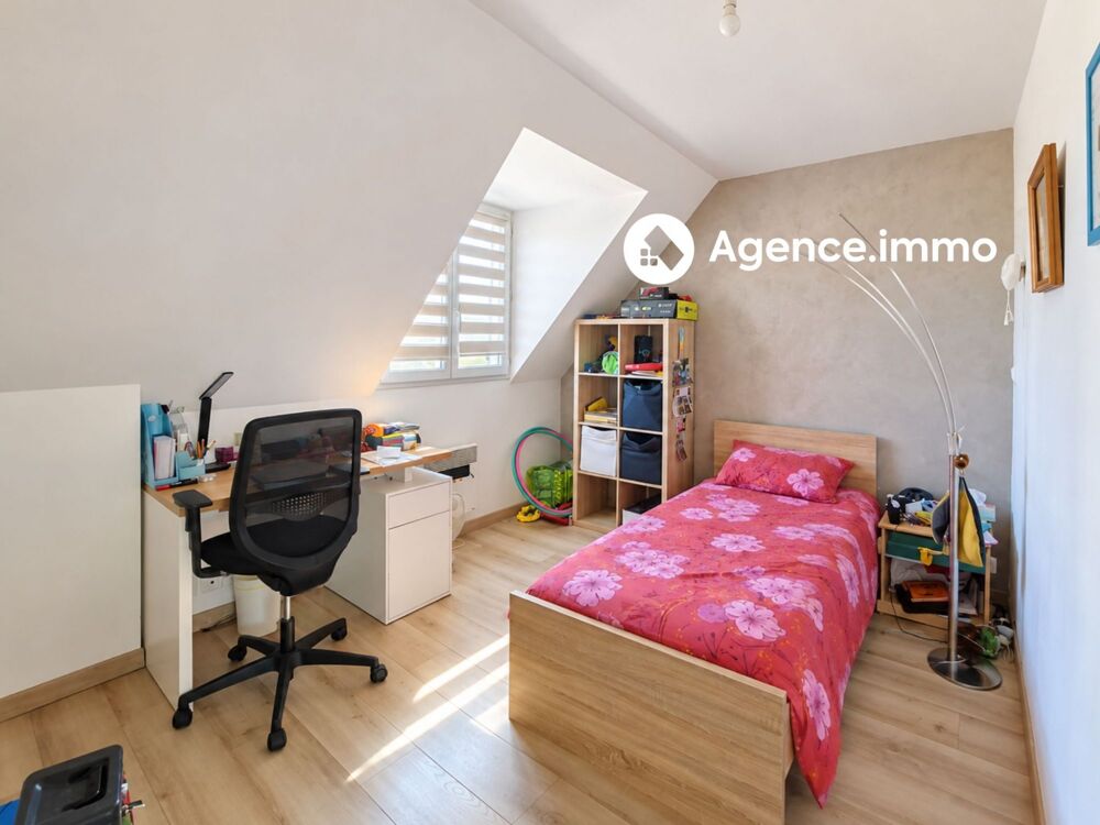 PAVILLON FAMILIAL - 5 CHAMBRES - CONSTRUCTION 2012