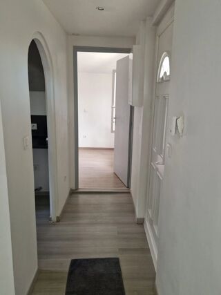  Appartement à louer 2 pièces 35 m²
