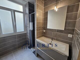  Appartement à louer 3 pièces 50 m²