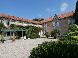  Maison à vendre 12 pièces 468 m²