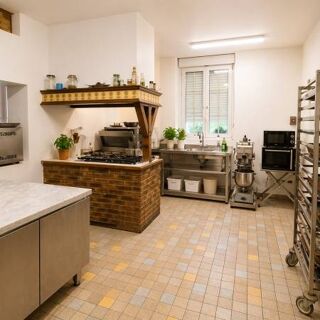  Immeuble à vendre 10 pièces 340 m²