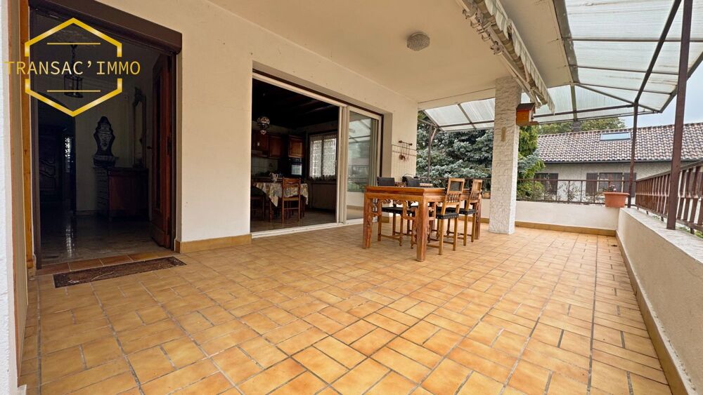 vente Maison - 8 pièce(s) - 180 m² Saint-Martin-d'Hères (38400)