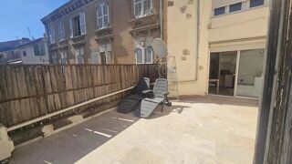 Location Appartement Studio centre ville avec une grande terrasse Gardanne