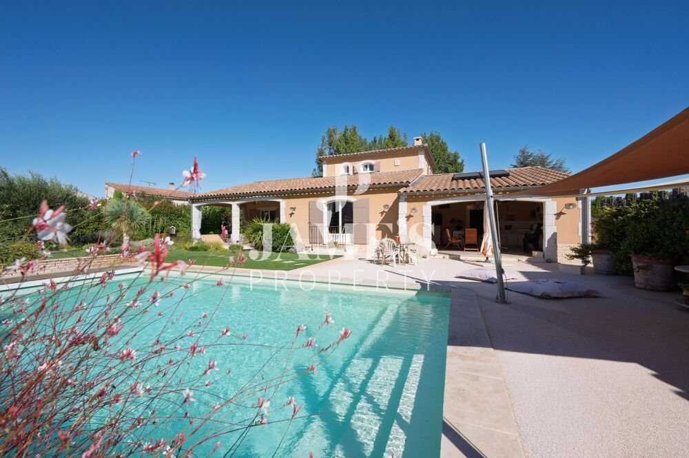 Vente Maison Maison avec piscine - À pied du centre Paradou Paradou
