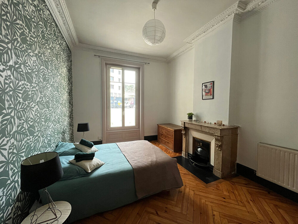 Location Appartement Appartement 3 pièces de  83m2 SECTEUR CENTRE DEUX Saint-Étienne