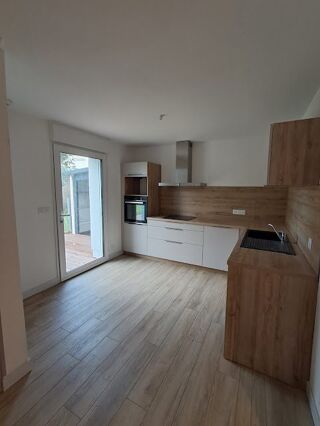  Maison à louer 5 pièces 128 m²