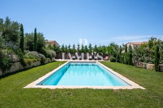  Maison � vendre 6 pi�ces 250 m�