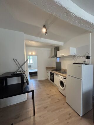  Appartement à louer 2 pièces 34 m²