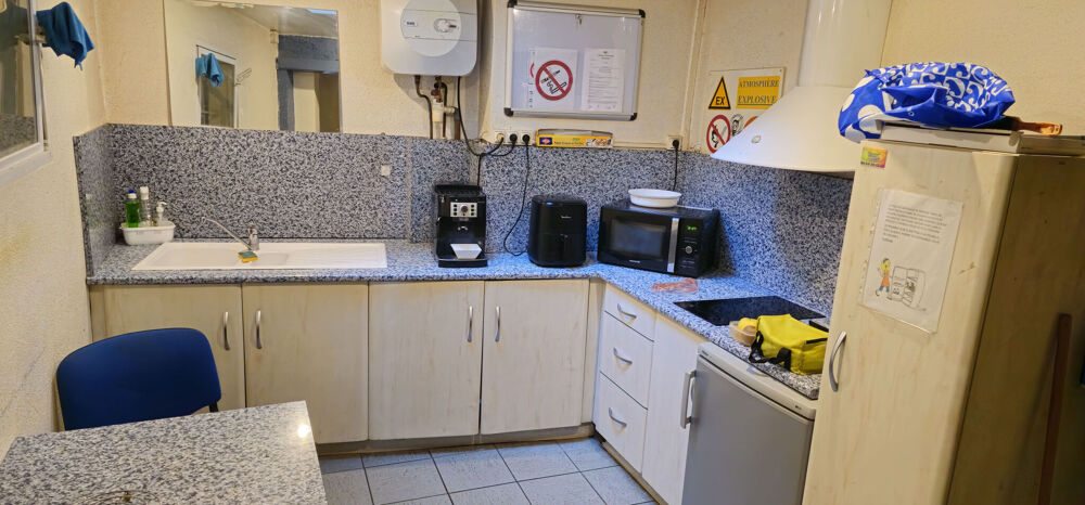   Local professionnel Bayonne