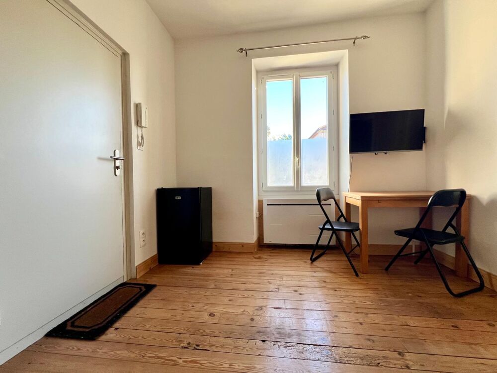 Location Appartement Studio Meublé 16 m²  Centreville Auch  Refait à Neuf Auch